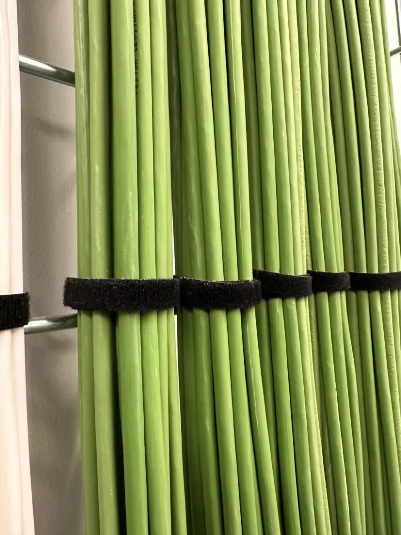 Neatly dressed structured cabling