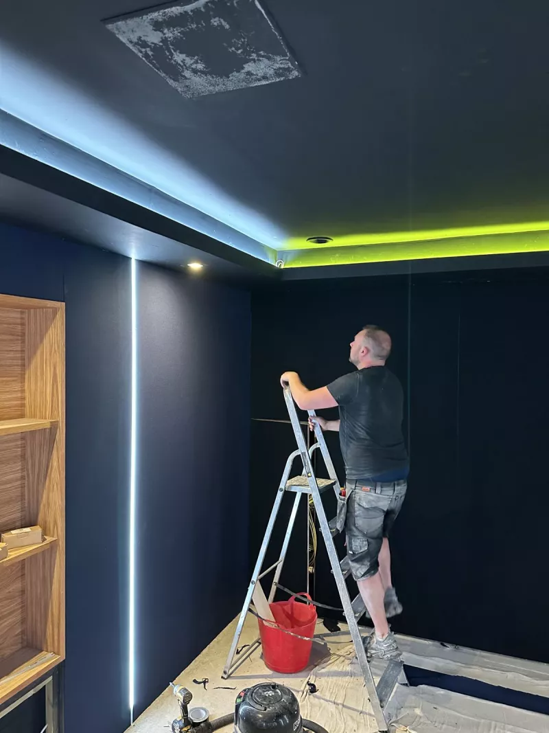 Fitting the LED lighting