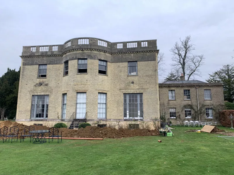 The Georgian country house near Winchester